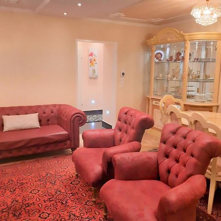 Grosse Wohnung Naehe Zentrum Vídeň Exteriér fotografie