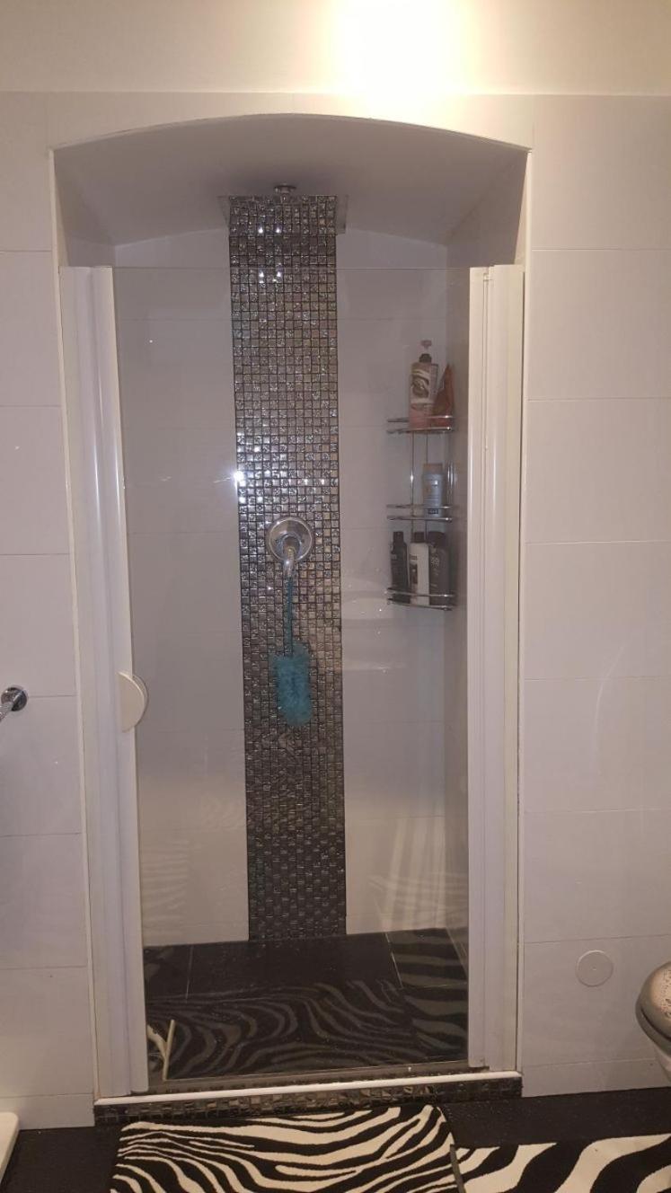 Grosse Wohnung Naehe Zentrum Vídeň Exteriér fotografie