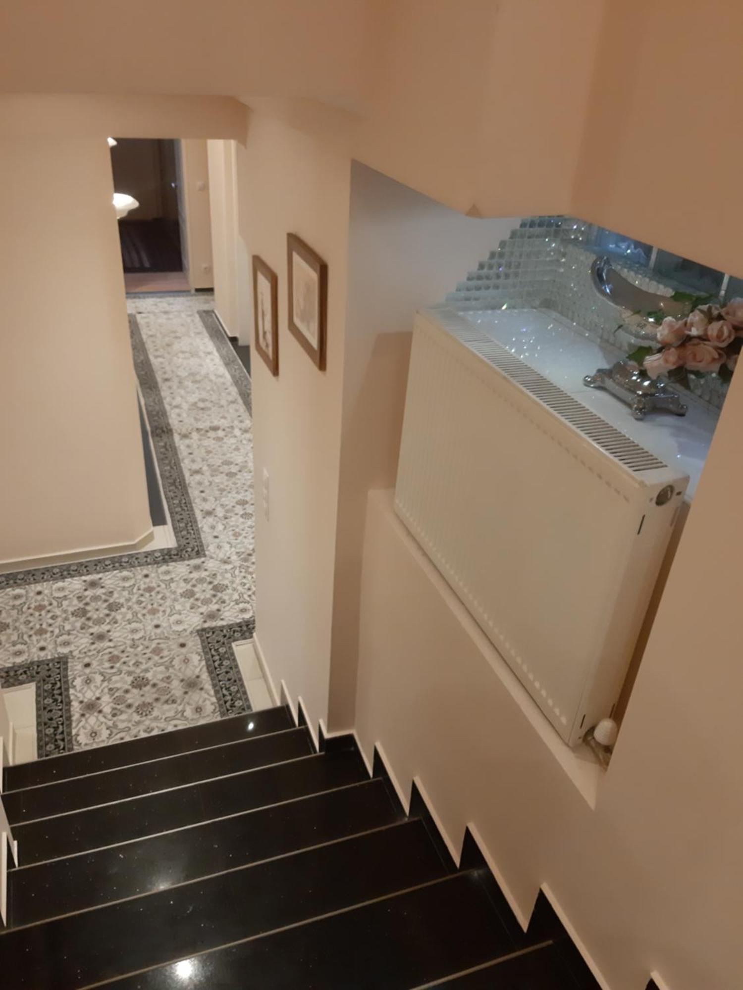 Grosse Wohnung Naehe Zentrum Vídeň Exteriér fotografie